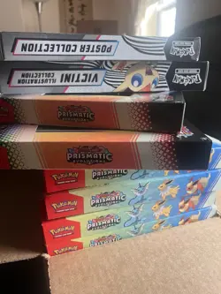 4 x Pokemon Prismatic Poster Collection 4 x Victini Illustration Boxes (8 Boxes) - Image 1