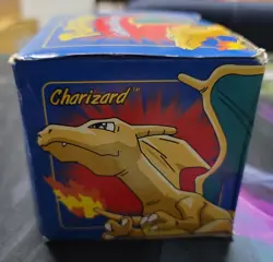 Pokemon CHARIZARD 23k Gold Plated Trading Card Vintage 1999 Burger King Blue Box - Image 2