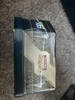 Pokemon TCG 2019 Collector's Tin Tag Team Celebi Venusaur GX Sealed - Image 5