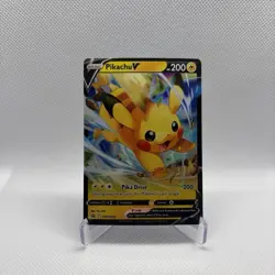 Pokemon TCG Pikachu v Black Star Promo SWSH285 LP - Image 1