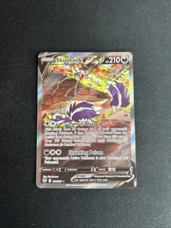 Pokemon TCG Skuntank v Alt Art 181/195 Ultra Rare Full Art Silver Tempest NM - Image 1