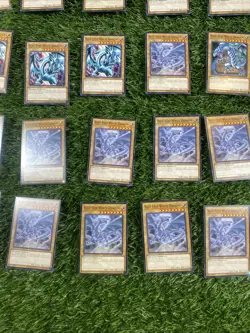 Lot Of 36 Blue Eyes White Dragon Yu Gi Oh Cards Mint - Image 4