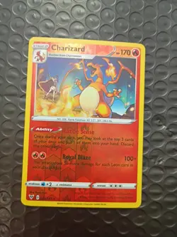 Charizard 025/185 Swsh04: Vivid Voltage Reverse Holo Pokemon TCG - Image 3