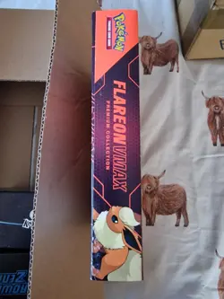 Pokemon TCG Flareon VMAX Premium Collection Box New Sealed - Image 5