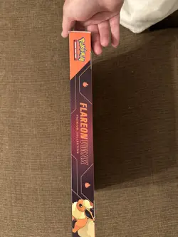 Pokemon TCG Flareon VMAX Premium Collection Box NEW SEALED Eevee - Image 3