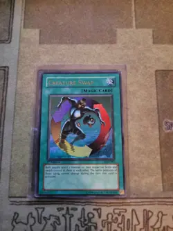 YUGIOH CREATURE SWAP LOD-081 ULTRA 1ST ED MP 1996 - Image 2