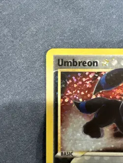 Umbreon Gold Star 17/17 Pokemon TCG Celebrations Classic Collection NM - Image 3