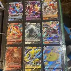 MASSIVE POKEMON CARD BINDER OVER 800 V full art cards - Image 1