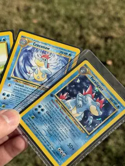 Feraligatr 4/111 1st Edition Neo Genesis Holo Rare Pokemon Card 2000 TCG WOTC NM - Image 1