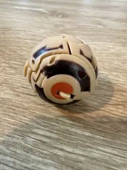 Bakugan Fangoid Tan Subterra Gundalian Invaders DNA 870g - Image 1
