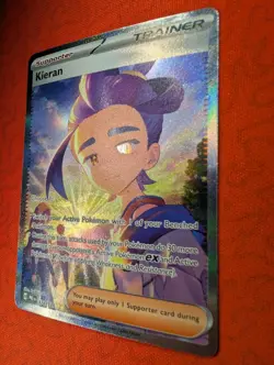 Pokemon Kieran 174/131 Sv: Prismatic Evolutions Secret Rare - Image 3