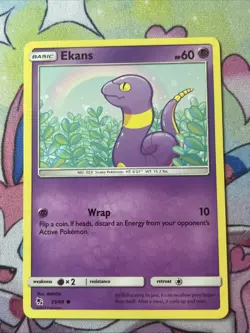 Ekans 25/68 Common Hidden Fates Sun & Moon Pokemon Card 2019 NM - Image 1