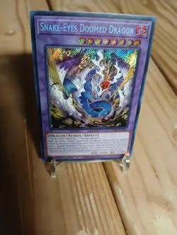 Yugioh! Snake-Eyes Doomed Dragon SUDA-EN035 Secret Rare 1st Edition NM ENG - Image 2