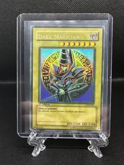 Yu-Gi-Oh Legend of Blue Eyes White Dragon: Dark Magician 1st Edition LOB-005 - Image 1