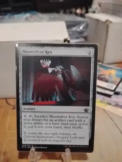 Moonsilver Key Innistrad: Midnight Hunt Regular - Image 1