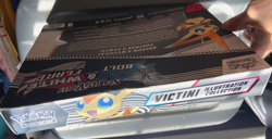 Pokemon TCG Black Bolt & White Flare Unova Victini Illustration Collection Box - Image 4