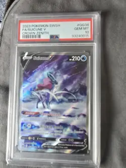 Pokemon TCG Suicune v Crown Zenith Ultra Rare Holo Card GG38/GG70 PSA 10 - Image 1