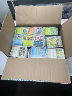 bulk lot of 5060 pokemon cards - Image 1