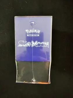 Pokemon TCG: Sun & Moon Elite Trainer Box (Lunala) 728192530920 - Image 4