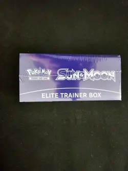 Pokemon TCG: Sun & Moon Elite Trainer Box (Lunala) 728192530920 - Image 5