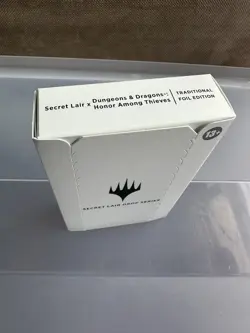 Magic: The Gathering- Secret Lair x Dungeons & Dragons: Honor Among Thieves Foil - Image 2