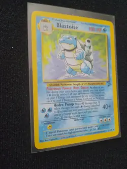Pokemon TCG Blastoise 2/102 Base Set 2 Holo Rare, Retired 1999 WOTC - Image 3