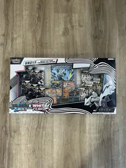 Pokemon Unova Heavy Hitters Premium Collection Costco - SEALED NEW - IN HAND ✅ - Image 1