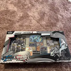 NEW SEALED POKEMON UNOVA HEAVY HITTERS PREMIUM COSTCO COLLECTION SEALED - Image 1