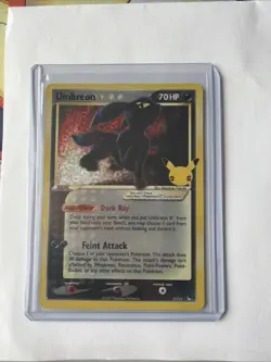 Pokemon TCG Umbreon Star Celebrations Holo Card 17/17 Classic Collection - Image 1