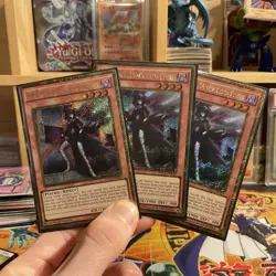 3X Kozmoll Wickedwitch PGL3-EN029 Yu-Gi-Oh! Card Gold Secret Rare 1st Ed Playset - Image 1