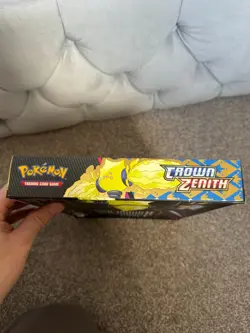 POKEMON - CROWN ZENITH Regieleki V - Collection Box -BRAND NEW SEALED - Image 3