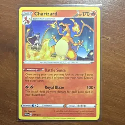 Pokemon Charizard 004/102 Base Set Holo Rare Stage 2 120HP Mitsuhiro Arita - Image 1
