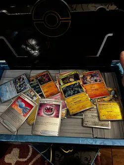 18+ Lbs Of Pokemon Cards | Bulk Lot - Halo, Rares,Commons, Uncommons, Energy - Image 4