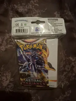 Pokemon TCG Sword And Shield: Astral Radiance: Mini Portfolio w/ Booster Pack - Image 2