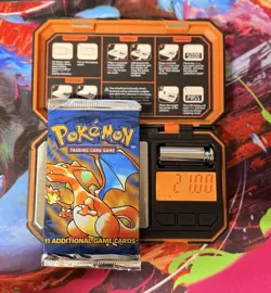 Pokemon Base Set Booster Pack Unlimited Charizard 21grams - Image 1