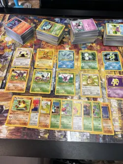 Vintage & Modern Pokemon Card Bundle 650+ Cards Lp - Image 1