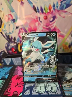 Glaceon V - (Holiday Calendar) 040/203 Miscellaneous Cards & Products Holo - Image 2
