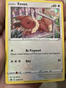 Eevee SWSH175 SWSH: Sword & Shield Promo Cards Holo - Image 2