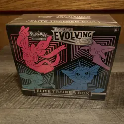 Pokemon TCG Sword & Shield Evolving Skies Etb Sealed brand new 🔥🔥🔥 - Image 1
