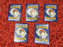 STAMPED REVERSE HOLO - Collection / Lot - 20 CARDS - LP-HP - NO DUPES - Pokemon - Image 3