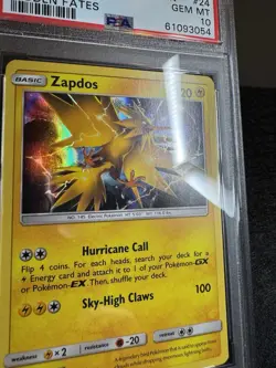 2019 Pokemon Sun & Moon Hidden Fates Zapdos Holo Card 24/68 PSA 10 English - Image 2