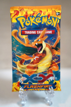 Pokemon XY Flashfire Booster Pack Charizard Artwork Factory Sealed TCG - Image 1