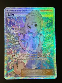 LILIE FULL ART 151/156 ULTRA PRISME SOLEIL ET LUNE POKEMON - Image 1
