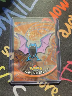 Pokemon Card - 2000 Topps Chrome Series 1 Golbat #42 Holo Foil - Image 2