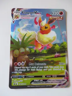 Flareon VMAX Promo JUMBO Card Alt Art SWSH180 Holo NM - Image 1