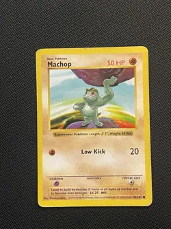 Machop 52/102 Shadowless Base Set Pokemon TCG WotC Vintage HP - Image 1