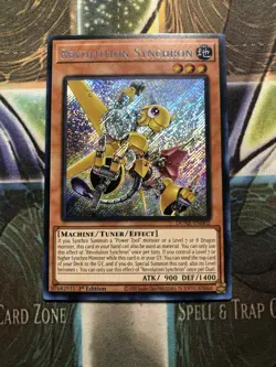 *** REVOLUTION SYNCHRON *** 1ST EDITION SECRET RARE DUNE-EN002 NM YUGIOH! - Image 1