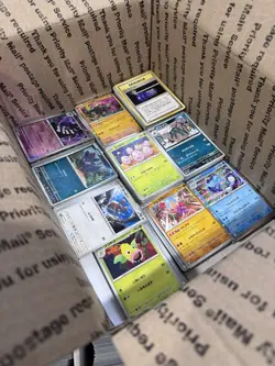 🔥 17lbs 4200+ Mixed Japanese/Non-English Pokemon Bulk Lot! Some Holos LP/NM ✨ - Image 2