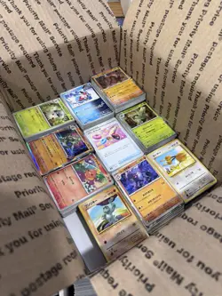 🔥 17lbs 4200+ Mixed Japanese/Non-English Pokemon Bulk Lot! Some Holos LP/NM ✨ - Image 4