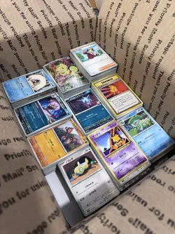 🔥 17lbs 4200+ Mixed Japanese/Non-English Pokemon Bulk Lot! Some Holos LP/NM ✨ - Image 5